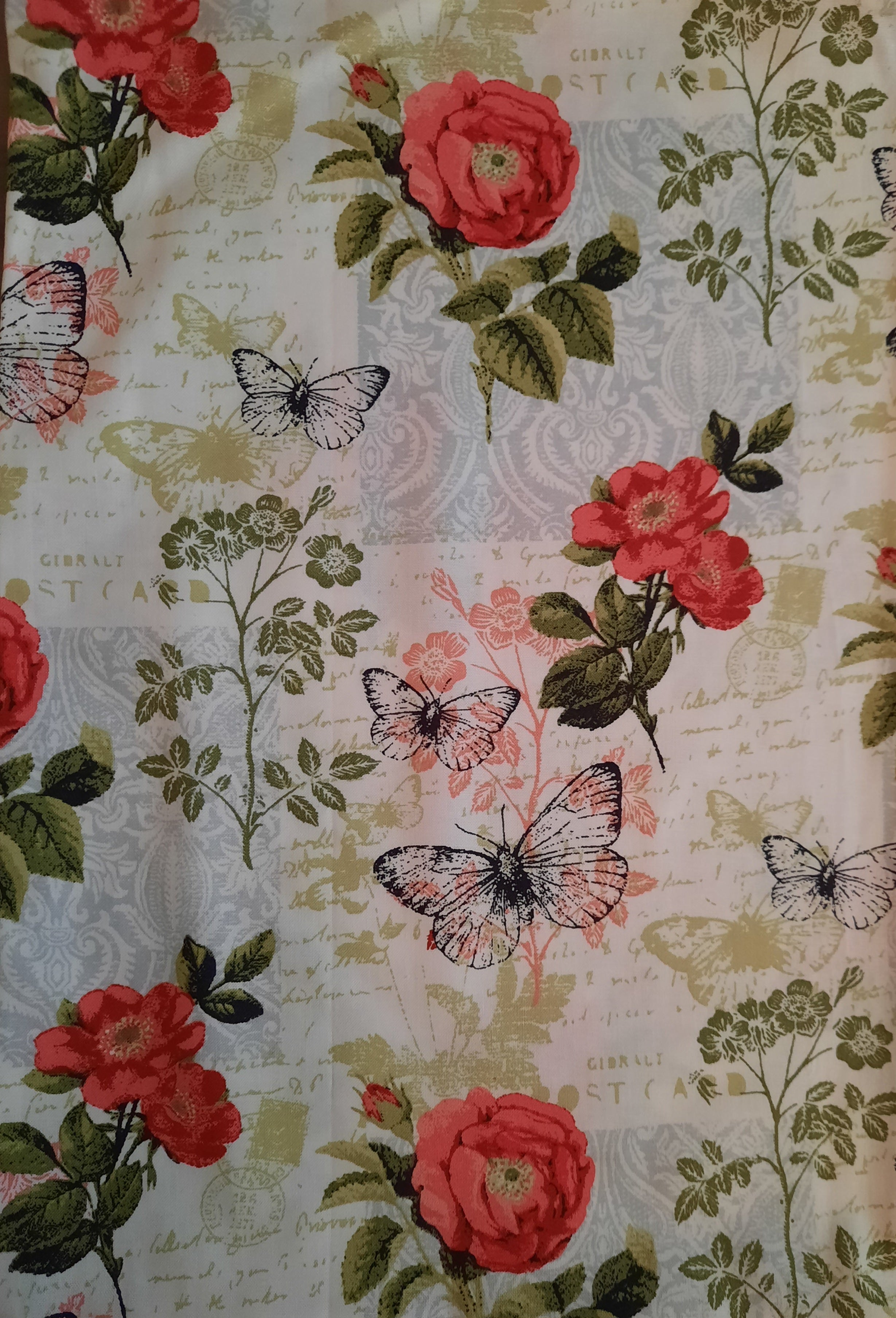 4 Piece Nook Cushions Set ties on Single cushion only